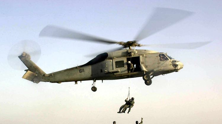 Mitglieder der US-Eliteeinheit "Navy Seals" beim Training.