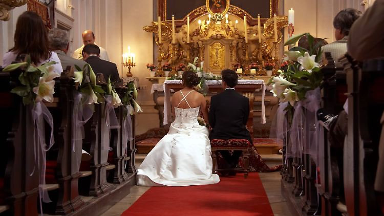 Wer sich scheiden lässt und neu heiratet, ist als Katholik nicht gut angesehen.