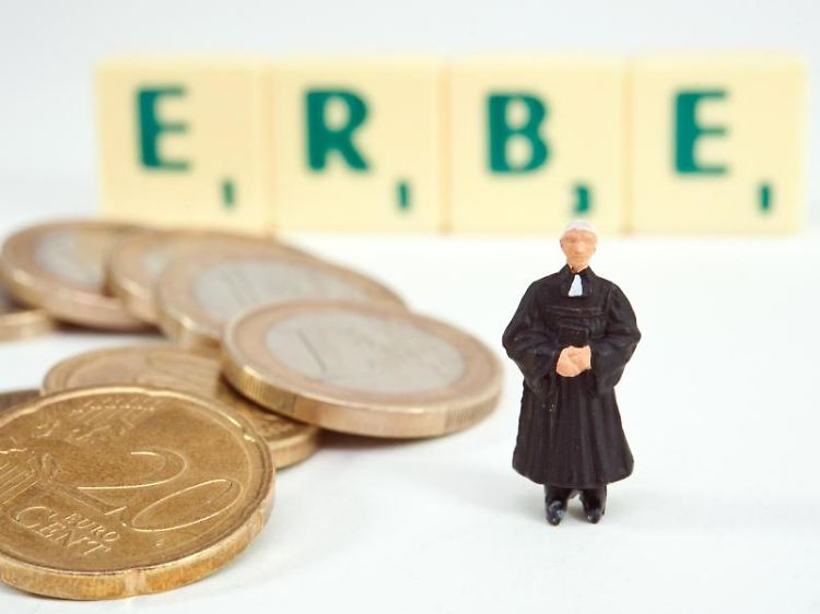 Der Bundesgerichtshof stärkt die Verbraucher. Sie brauchen bei Banken und Sparkassen keinen Erbschein mehr vorlegen.