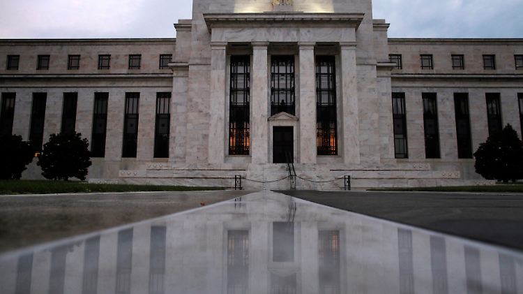 Der IWF sieht die US-Notenbank vor einer komplizierten Aufgabe.