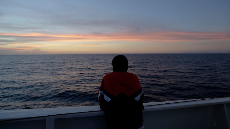 Im Mittelmeer soll in Zukunft kein Quadratmeter unbeobachtet bleiben.