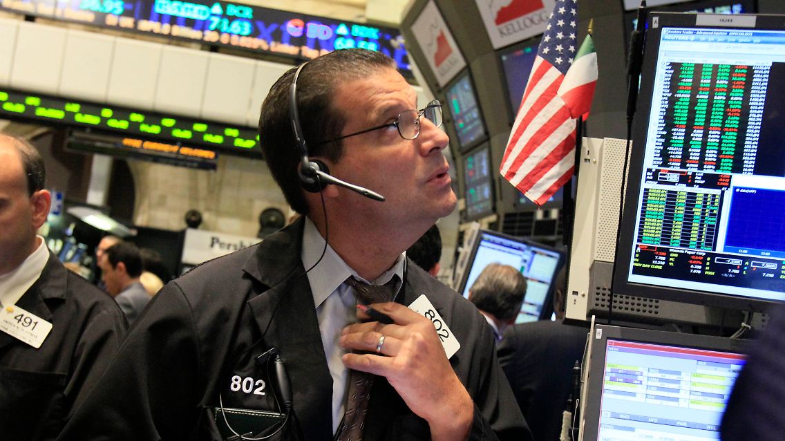 Wall_Street__NYRD205.jpg9166023038919917991.jpg
