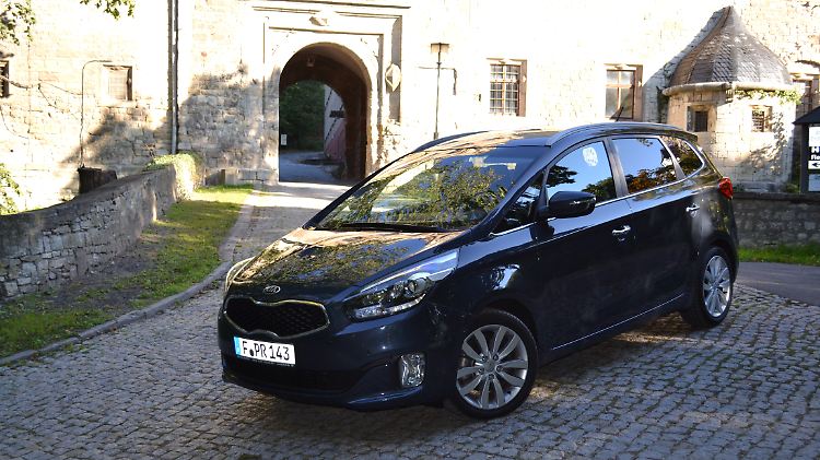 Elegant und sportlich: der Kia Carens.