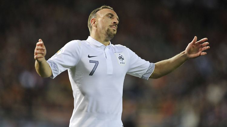 Die Weltmeisterschaft ohne Europas Fußballer des Jahres Franck Ribéry? Schwer vorstellbar, aber bittere Realität, wenn es schlecht läuft.