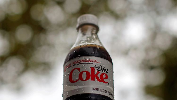 Nicht viel, aber den Anlegern reicht's: Coca-Cola punktet vor allem auf dem Heimatmarkt.