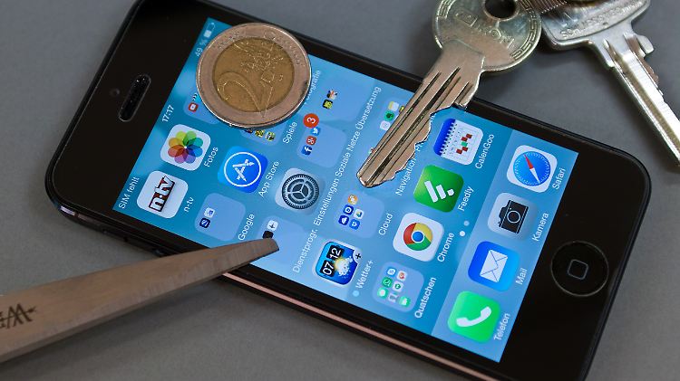 Panzerglas kann Smartphone-Displays vor Kratzern schützen.