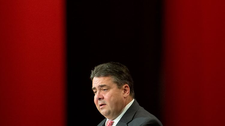 Gabriel und Merkel wollen die neue Regierung stellen.