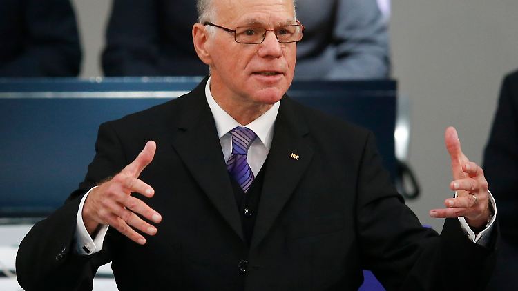 Norbert Lammert: staatstragend und gleichzeitig locker.