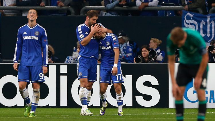 Dreimal jubelte Chelsea in Gelsenkirchen. Die Schalker jubelten gar nicht.