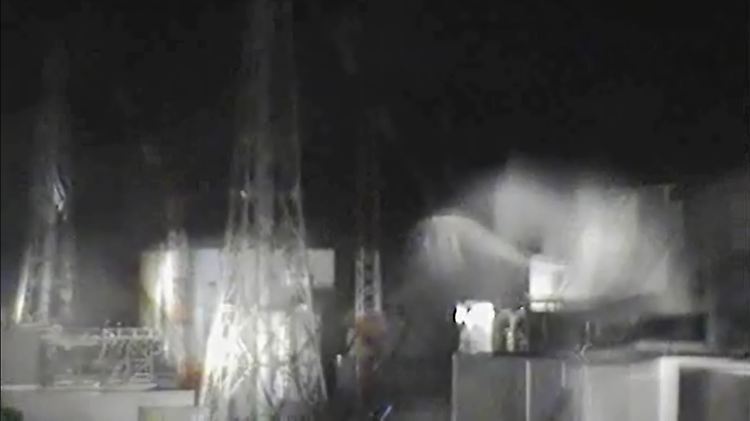 Das Webcam-Bild vom AKW Fukushima kurz nach dem Beben.