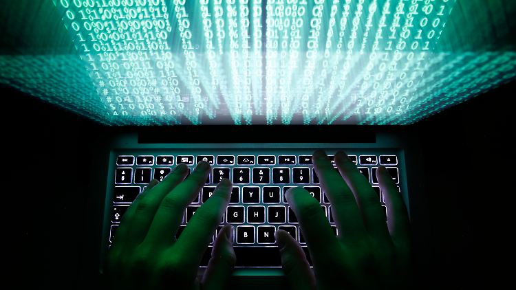 Die USA spähen Frankreich aus, die Franzosen liefern ihre Ergebnisse offenbar an die USA - weit verzweigt ist das Ausspäh-Netzwerk.