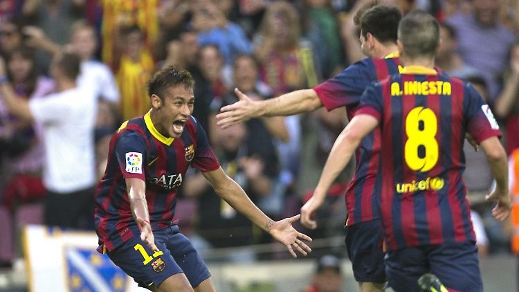 Neuzugang Neymar brachte Barcelona in Führung.