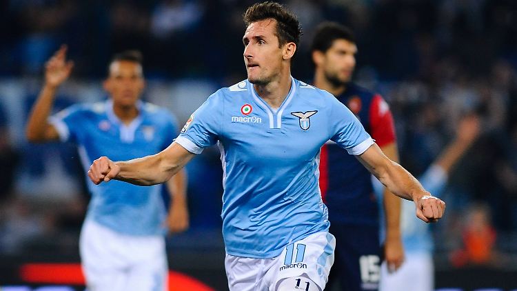 "Manchmal muss man im Fußball keine großen Dinge erfinden, um das Problem zu lösen. Es reicht ein Spieler": Miroslav Klose.
