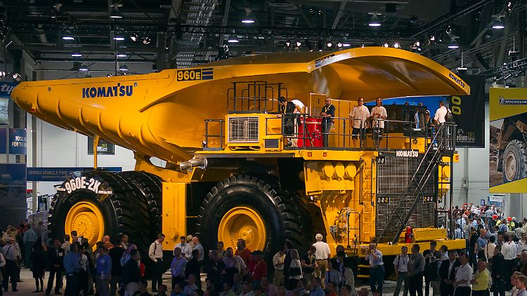 Die Nachfrage nach schweren Bergbaumaschinen sinkt und die Komatsu-Anleger zucken zusammen.
