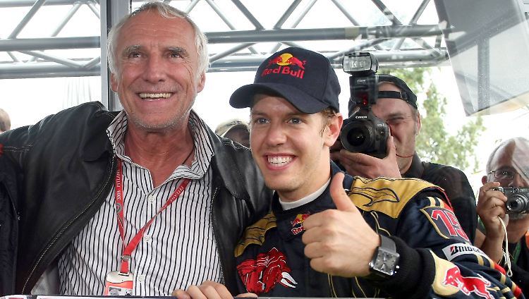 "Alonso wirft seine Kappe ins Publikum - Vettel setzt sie halt wieder auf": Dietrich Mateschitz.