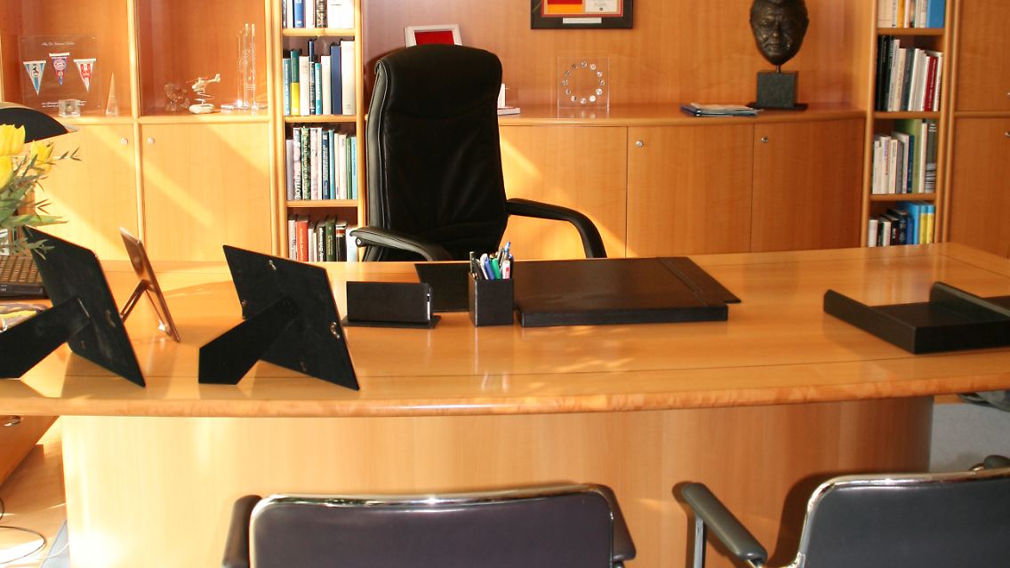 arbeitszimmer2.jpg