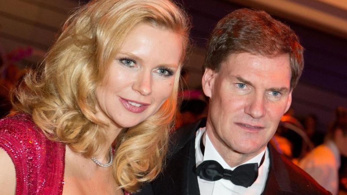 Veronica Ferres und Carsten Maschmeyer beim 43. Ball des Sports in Wiesbaden.. Foto: Boris Roessler