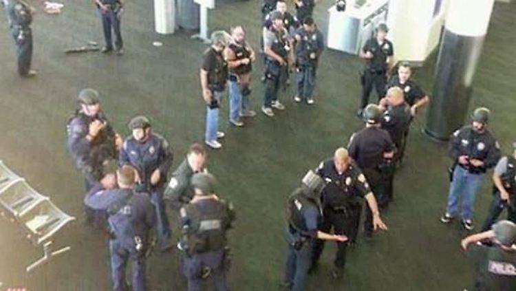 Schießerei Los Angeles Flughafen.JPG