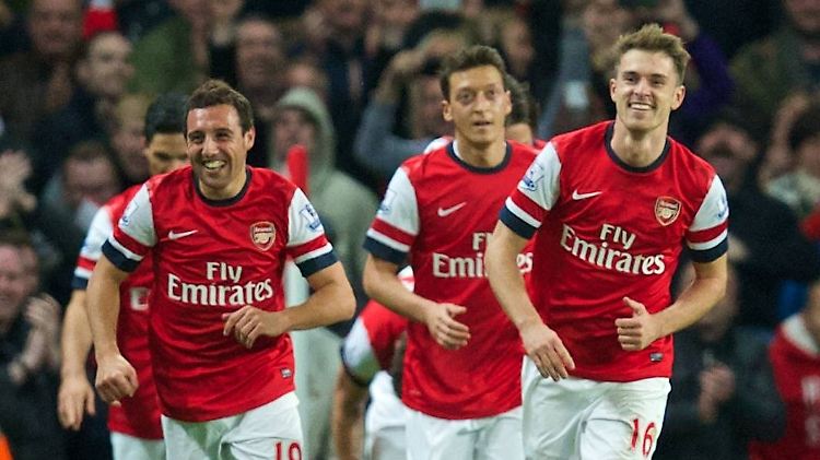Mesut Özil bereitete beim 2:0 gegen Liverpool einen Treffer vor.