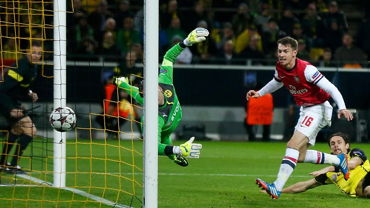 Aaron Ramsey brachte Arsenal mit dem ersten Torschuss der Gunners in Dortmund in Führung. Das zog dem BVB den Zahn.