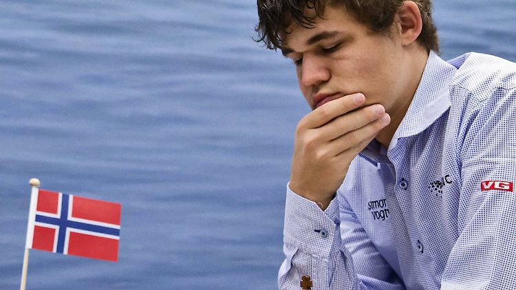 "Ich glaube, dass man auch mit der Einstellung Weltmeister werden kann, dass Schach Spaß macht": Magnus Carlsen.