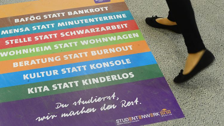 Das Studentenwerk Berlin wirbt mit dem Slogan "Du studierst, wir machen den Rest". 