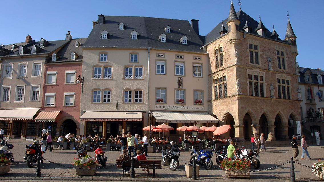 Ein idealer Ausgangsort für Wandertouren ist Echternach im Tal des Sauer-Flusses -die Ursprünge der ältesten Stadt Luxemburgs reichen bis in die Römerzeit zurück.