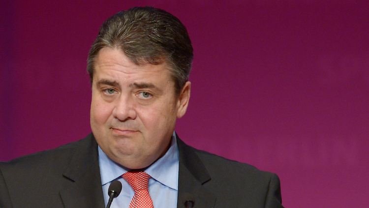 Sigmar Gabriel: "Sollten wir ein gerechteres Steuersystem mit der CDU/CSU nicht hinbekommen - wonach es zugegeben derzeit aussieht - bleiben ja noch viele andere Themen, bei denen wir etwas bewegen können."
