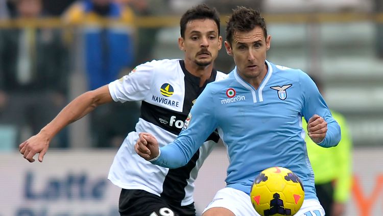 Da ging es ihm noch gut: Lazios Miroslav Klose in der Partie gegen Parma.