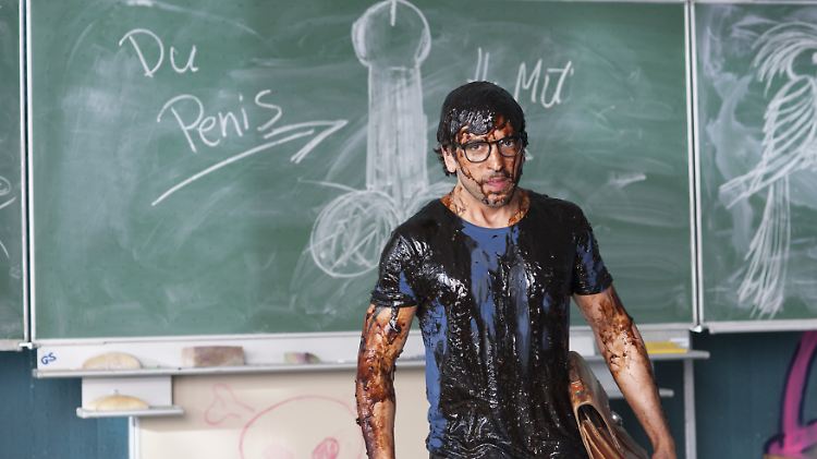 Unterrichten will gelernt sein: Elyas M'Barek als Lehrer Müller in "Fack Ju Göhte".