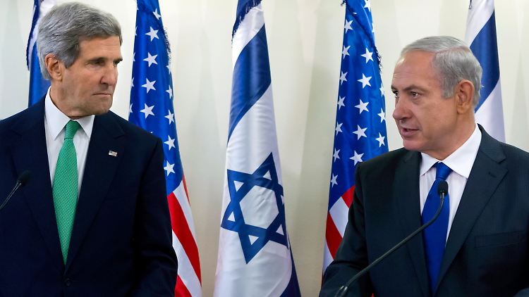Kerry (l.) und Netanjahu 2013 in Jerusalem.