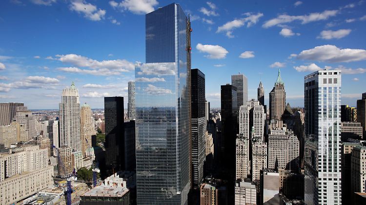 Stolz ragt das neue "4 WTC" in den New Yorker Himmel.