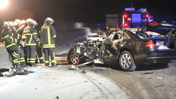 Der Unfall hatte sich auf der A 1 zwischen Burscheid und Leverkusen ereignet.