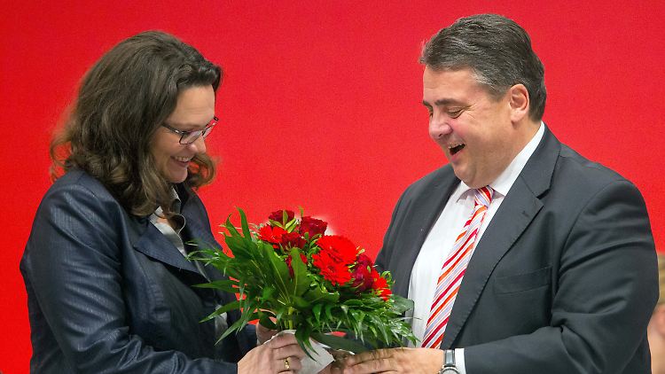 Gabriel bleibt Parteichef, sein Wahlergebnis spricht jedoch Bände.