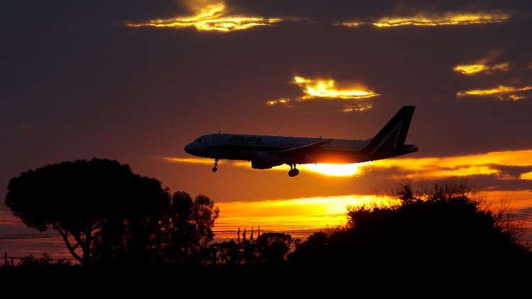 Abenddämmerung bei Alitalia? Der Großaktionär senkt den Daumen beim Thema Kapitalerhöhung.