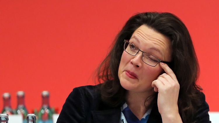 Auf Nahles entfielen 405 von 603 Stimmen. Das sind 67,2 Prozent - zu wenig für Jubel.