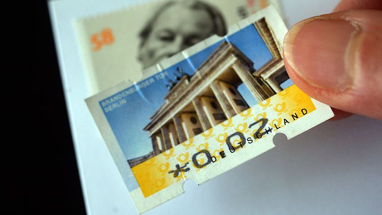 Ein Standardbrief der Deutschen Post soll ab 1. Januar 60 Cent kosten.