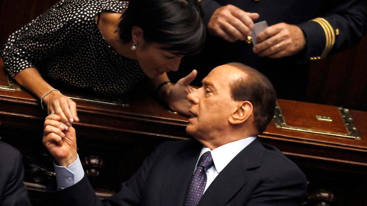 Berlusconi hat Fini in eine gemeinsame Partei ziehen können - die Macht teilen konnte er nicht.