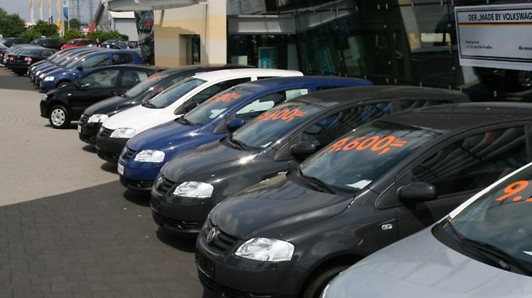 Der Gebrauchtwagenkauf im Autohaus ist oft kein Vergnügen.