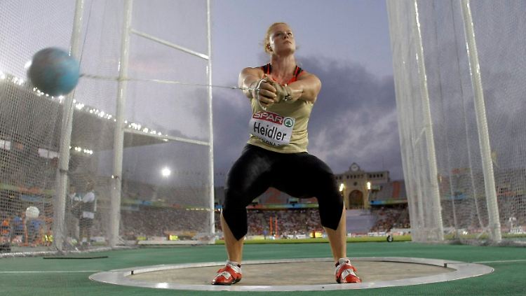Gold: Betty Heidler