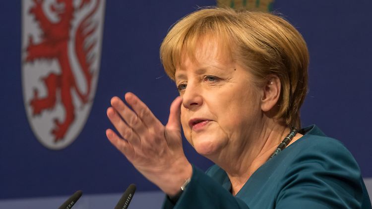 "Denn wir wollen regieren" - Merkel verteidigt Kompromisse.