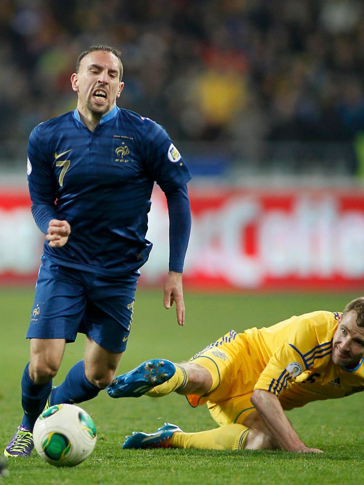 Gegen die massive ukrainische Abwehr kam Ribery selten durch und nur einmal zum Abschluss.