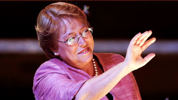 Michelle Bachelet muss noch eine Ehrenrunde drehen, bevor sie in den Präsidentenpalast zurückkehrt.