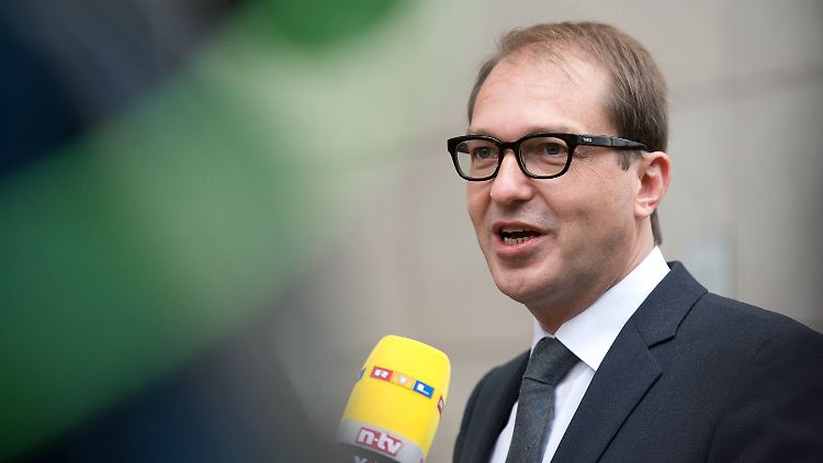"Es wird keinen sozialdemokratischen Koalitionsvertrag geben", sagt Alexander Dobrindt.