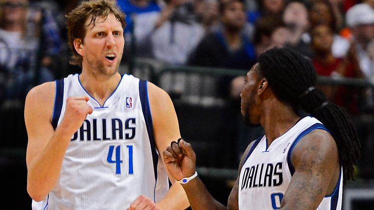 Mit seinem persönlichen Saisonbestwert von 35 Punkten erreicht Dirk Nowitzki nun die Top 15 in den USA