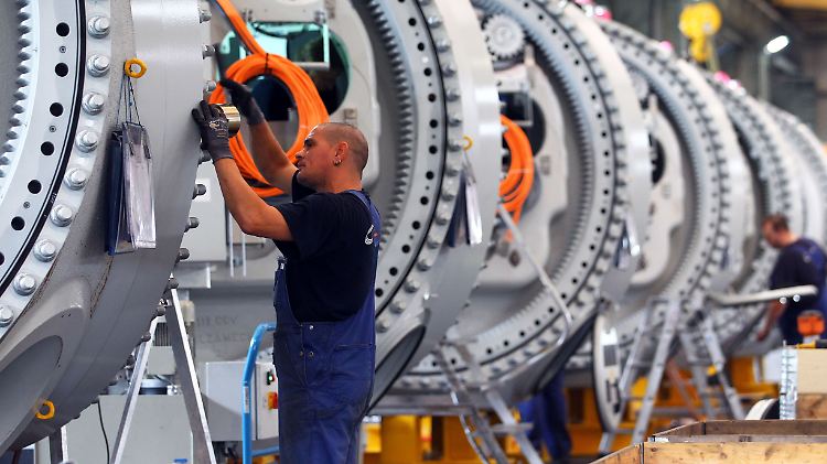 Metallbauer arbeiten nicht nur in der Automobilbranche, sondern oft auch bei den stillen Stars aus dem deutschen Mittelstand.