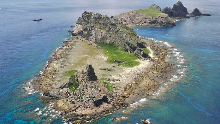 China und Japan streiten seit langem über die japanisch Senkaku und chinesisch Diaoyu genannte, unbewohnte Inselgruppe.