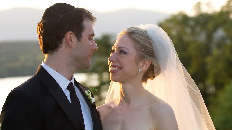 Zurzeit das US-Traumpaar: Chelsea Clinton und  ihr Mann Marc Mezvinsky.