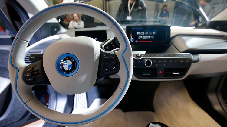 Wer sehr vorsichtig schätzt, darf sich über Überraschungen freuen: Der Erfolg im US-Markt könnte der abgasfreien Elektromobilität insgesamt zum Durchbruch verhelfen.