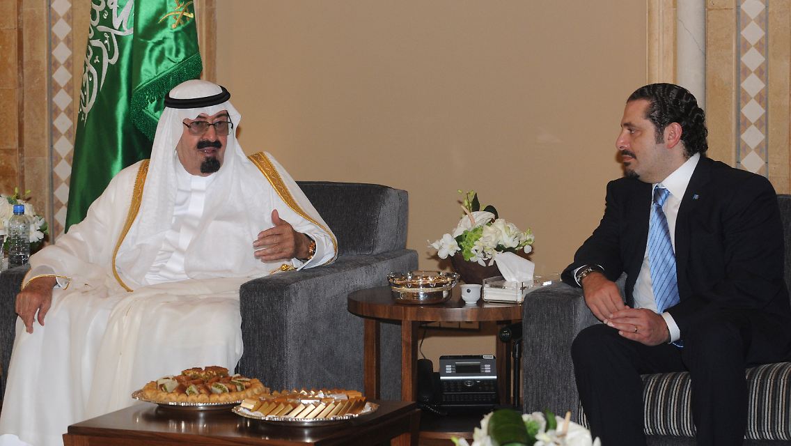 Der saudische König Abdullah (l.) mit Saad Hariri.